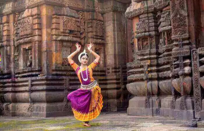 Traditional Odissi Dance Performance at Ancient Temple